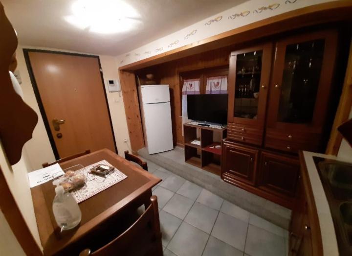 דירות נוס Casa Chiara מראה חיצוני תמונה